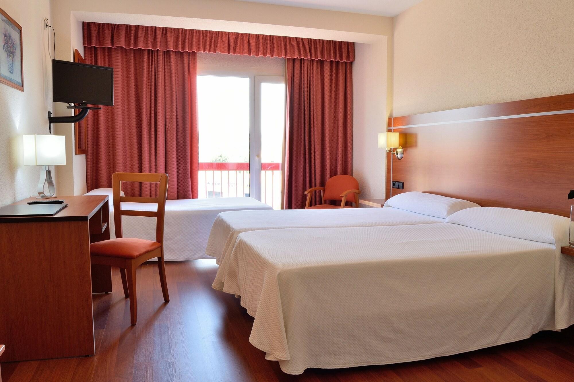 Hotel Mari Carmen Гвадикс Экстерьер фото