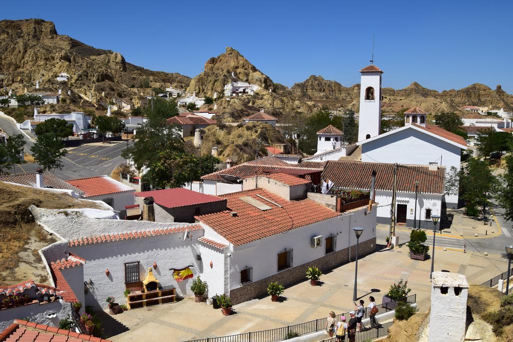 Hotel Mari Carmen Гвадикс Экстерьер фото